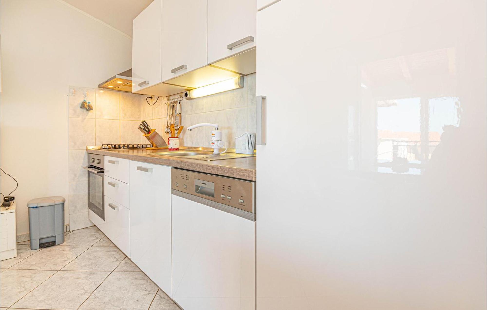 Nice Home In Zatoglav With House Sea View Podglavica 外观 照片