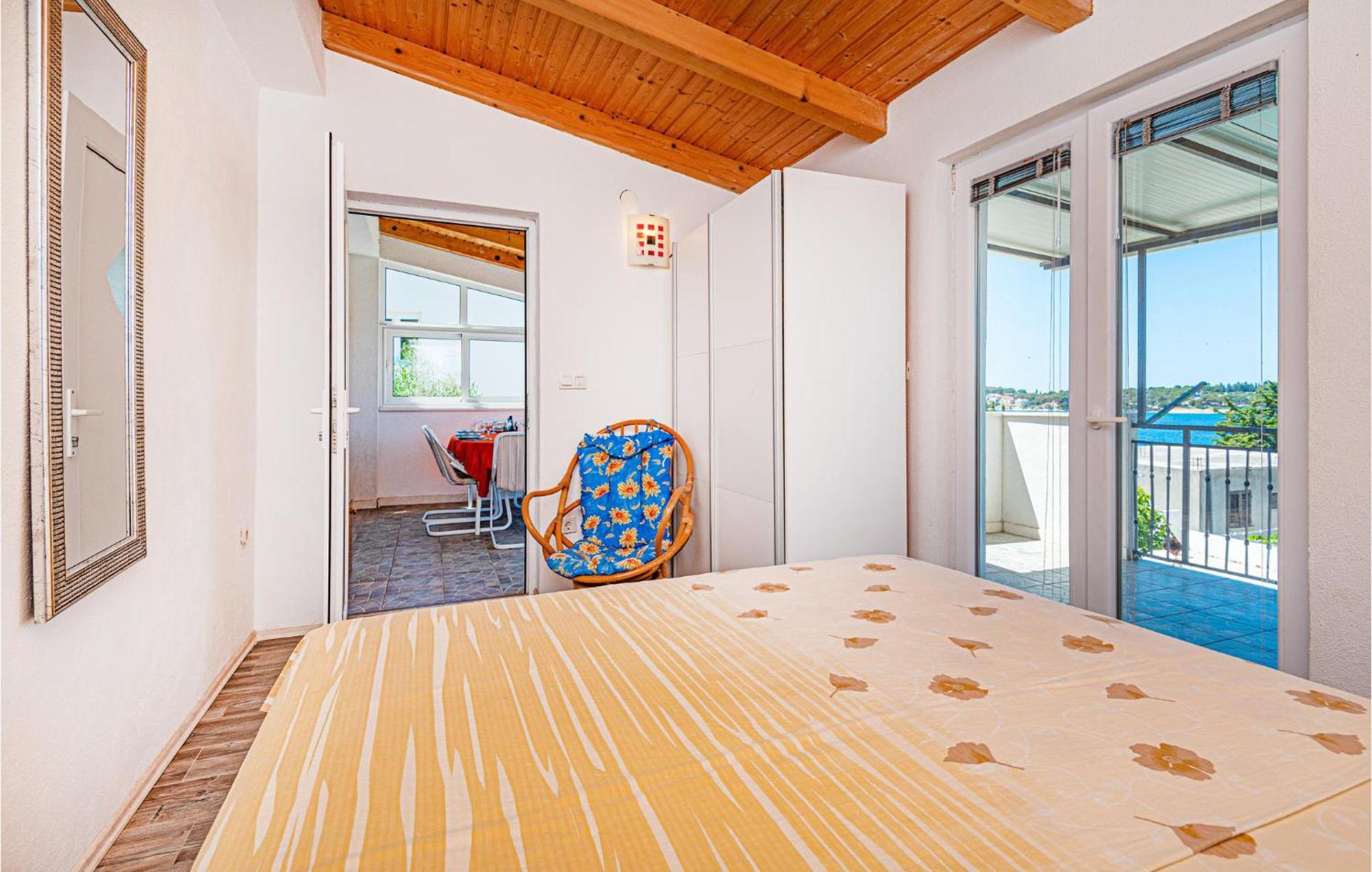 Nice Home In Zatoglav With House Sea View Podglavica 外观 照片
