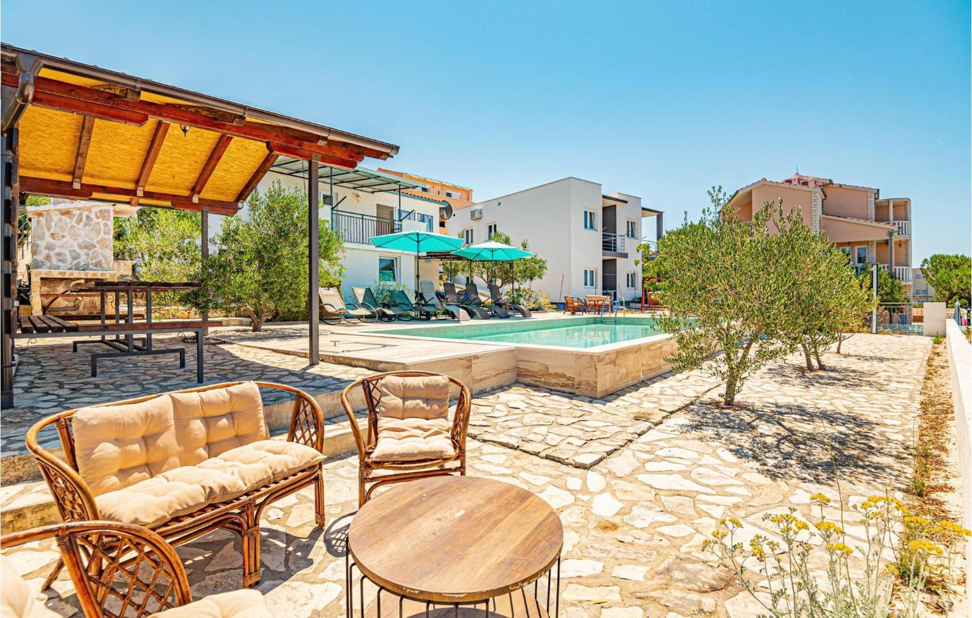 Nice Home In Zatoglav With House Sea View Podglavica 外观 照片